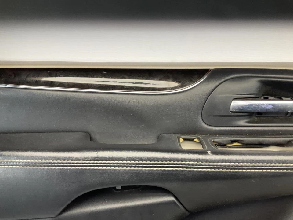 Cubierta interior del panel de moldura de la puerta delantera izquierda para Chrysler Town & Country 12-16 Q Foto 2 de 4