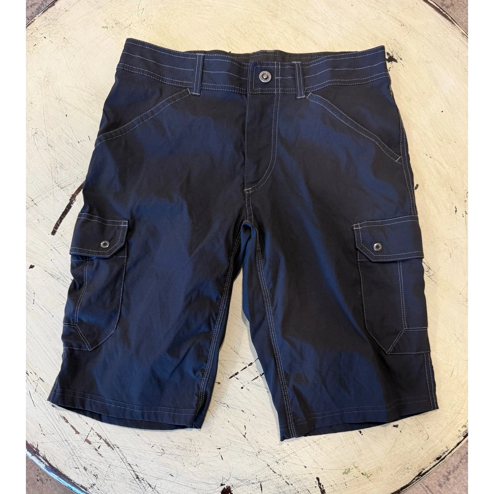 KUHL Cargo Shorts Mens 30 Charcoal Grey Contrast Stitch Hiking Outdoor Stretch