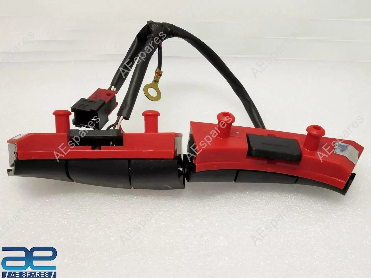 Cruise & Audio Control Switch For Mahindra Scorpio 2009-2014 1106BAA00091B view 2