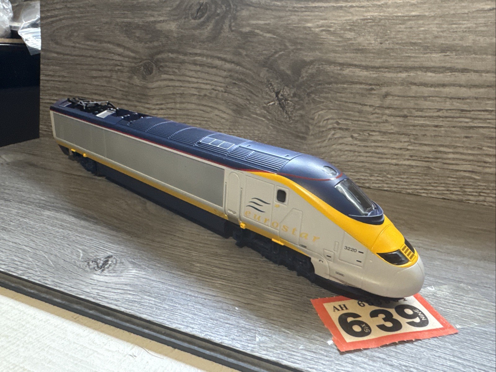 Hornby Railways Collector Guide - Model - Eurostar