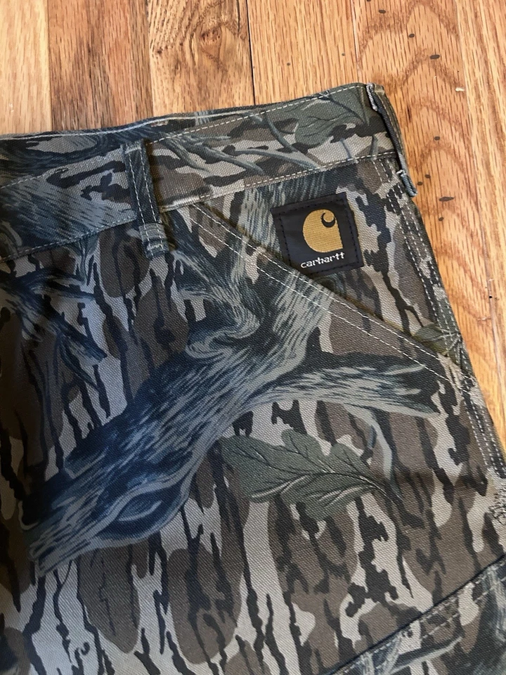 Vintage CARHARTT Mens Size 40x30 Mossy Oak Treestand Camo Canvas Hunting Pants - Image 3 of 4