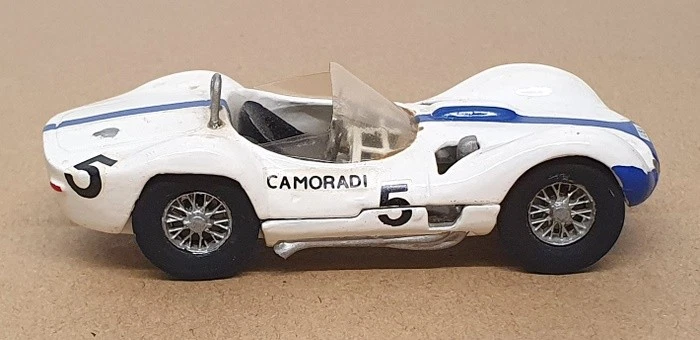 Kit construido marca desconocida escala 1/43 JK18 - 1960 Maserati Birdcage #5 Foto 3 de 4