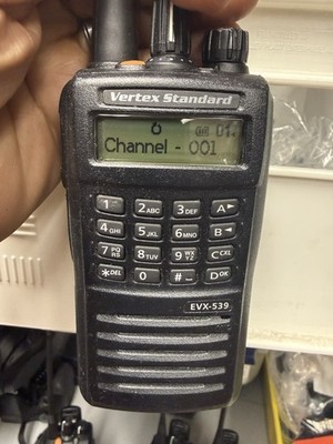 VERTEX STANDARD EVX-539-G7-5 TWO WAY RADIOS/W BATTERY & Antenna