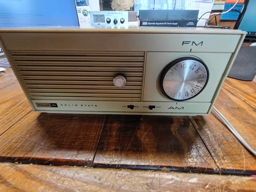 Vintage 1968 Philco FORD AM FM Table Radio R970WH Solid State Works See ...