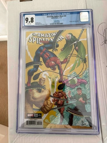 Amazing Spider-Man 34 CGC 9.8 - variant edition - Romita