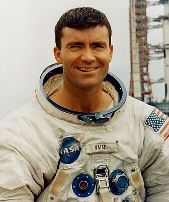 Fred Haise Apollo 13 NASA  Astronaut Poster  Picture Photo Print 4'' x 6''