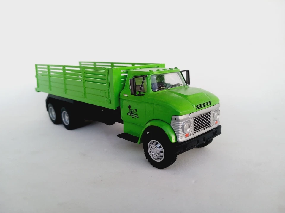 1/50 o scale 3d printed 1965 Ford N600 truck handmade custom kit bash - Image 3 of 4