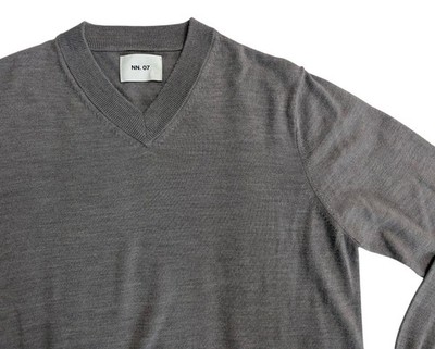 NN07 Sergio V-Neck No Nationality Gray Wool Blend Sweater Mens Pullover Large