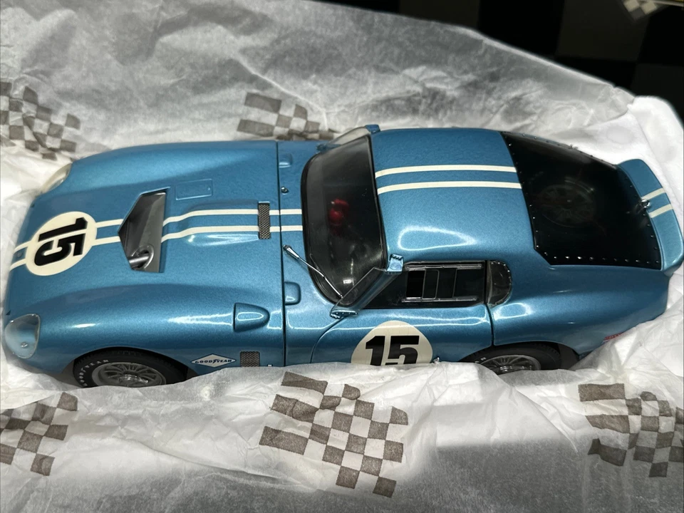 Racing Legends Cobra Daytona Cupé #15 1/18 Diecast Modelo EXOTO Cielo Azul Foto 2 de 4
