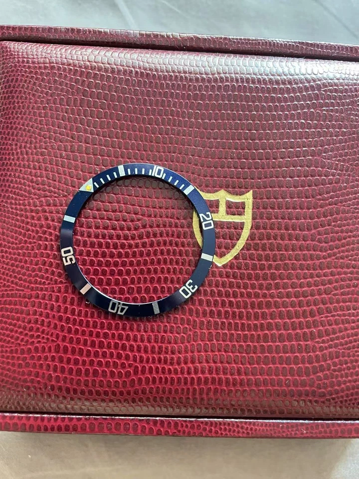 Vintage R T Flat 4 Bezel, Navy Blue, Fit For 1680, 5513, 9411, 9401, 1665 - Image 2 of 4