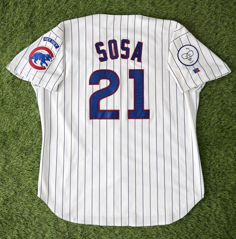 Camiseta deportiva Sammy Sosa 1998 vintage Russell Athletic Home auténtica 52 Foto 2 de 4