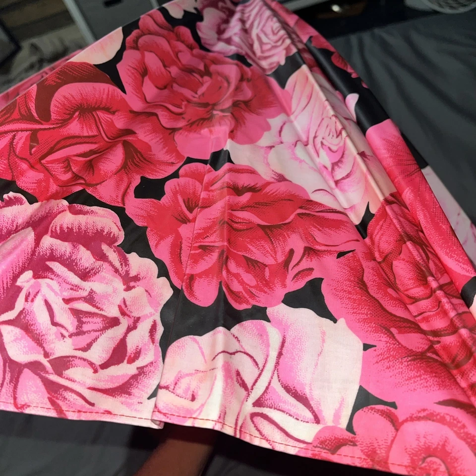 Victoria’s Secret Floral Rojo Rosa Rosas Paraguas Recubierto Algodón Mango Madera 34" Foto 2 de 4