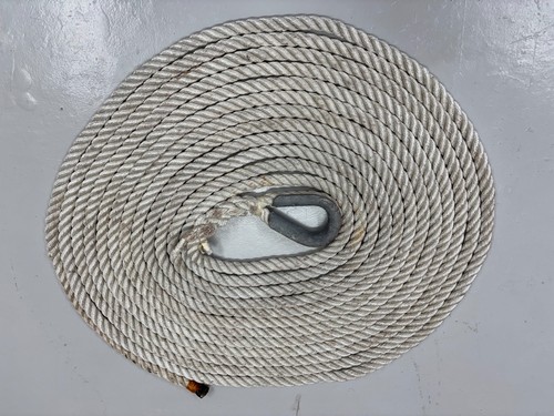 60 ft 3/4" nylon tow rope with galvinized becket for boating