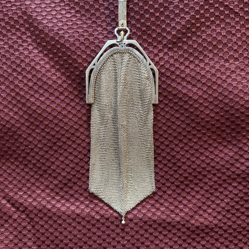 Cartera victoriana de malla Chatelaine años 1890-1920 Early Whiting & Davis rara marca X Foto 2 de 4