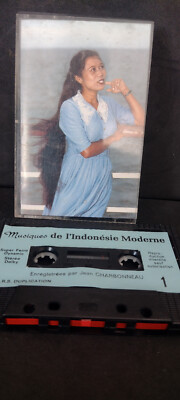 THE MUSIC OF MODERN INDONESIA AUDIO CASSETTE ALBUM.ERMY KULLIT/RAFIKA DURI.ETC