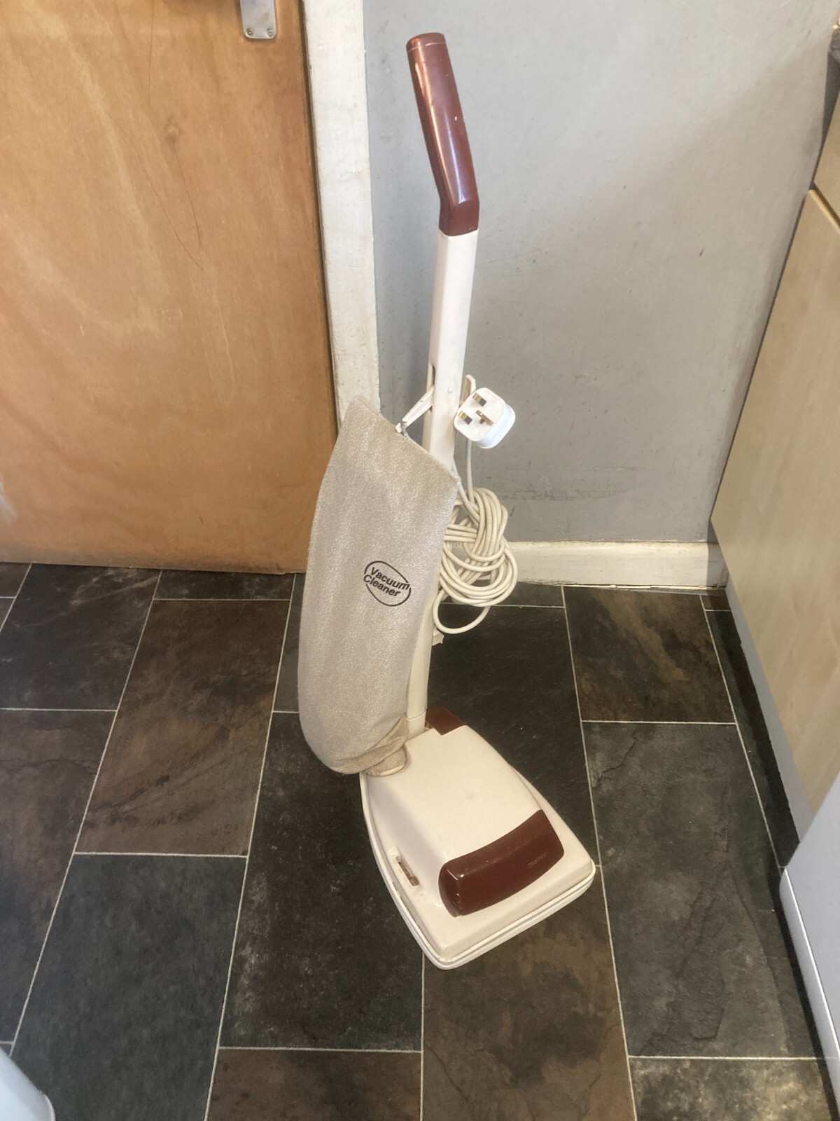 vintage hoover upright vacuum cleaner. Working eBay