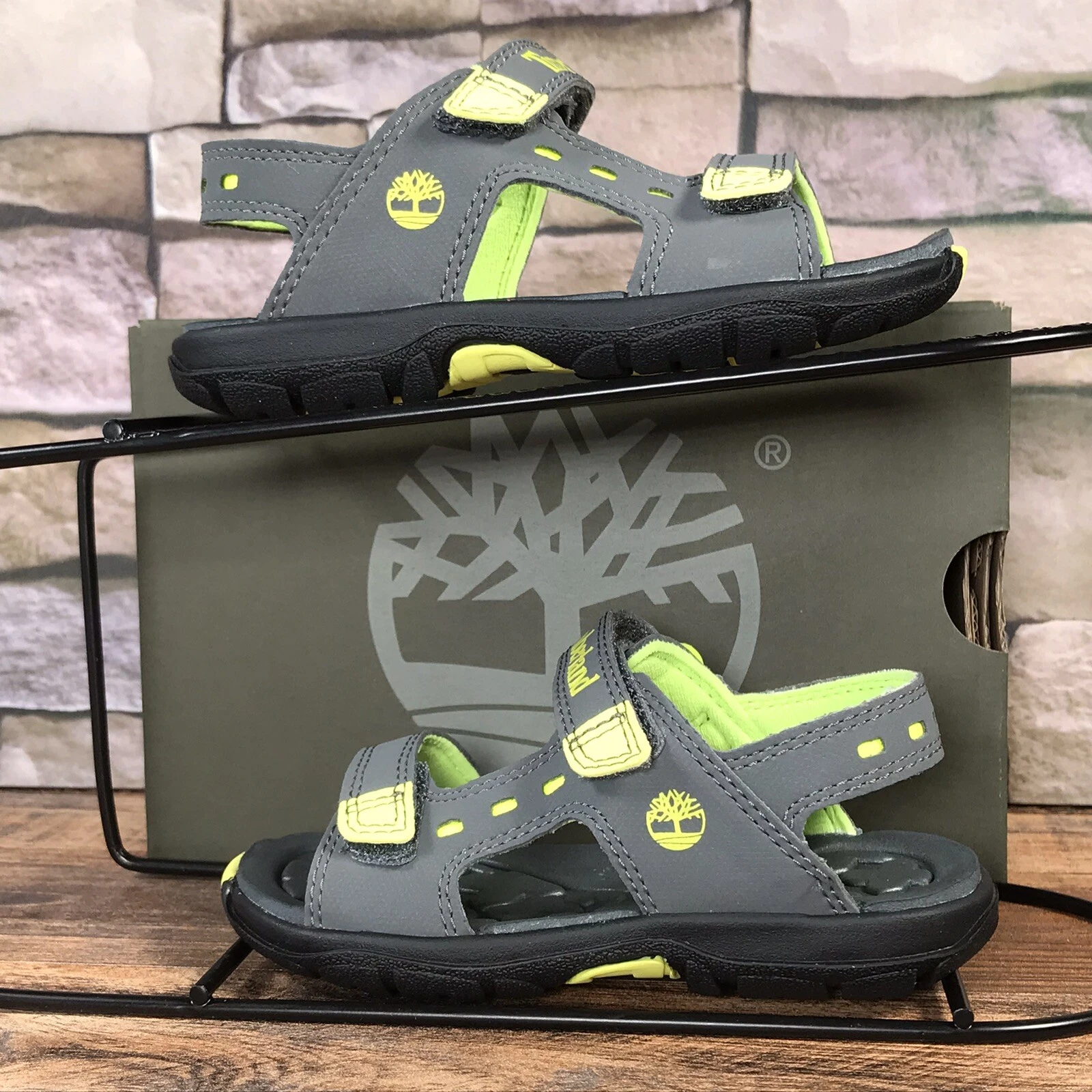 Sandali Timberland Moss Jump 2 cinturini grigio medio da ragazzo UK 7 5 EU 25 NUOVI CON ETICHETTE