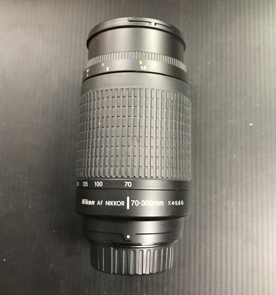 Nikon AF Nikkor 70-300mm 1:4-5.6 G Zoom Telephoto Lens | eBay