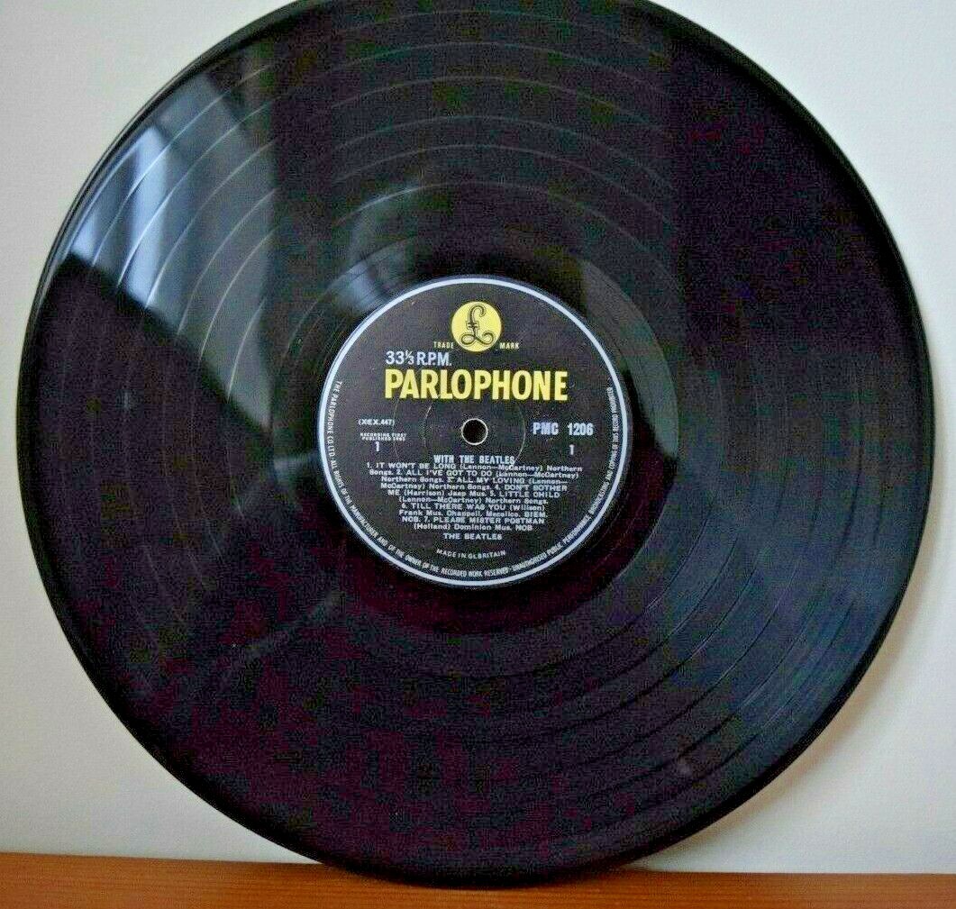 VINYL - The Beatles 'With The Beatles' Mono, PMC 1206 1963