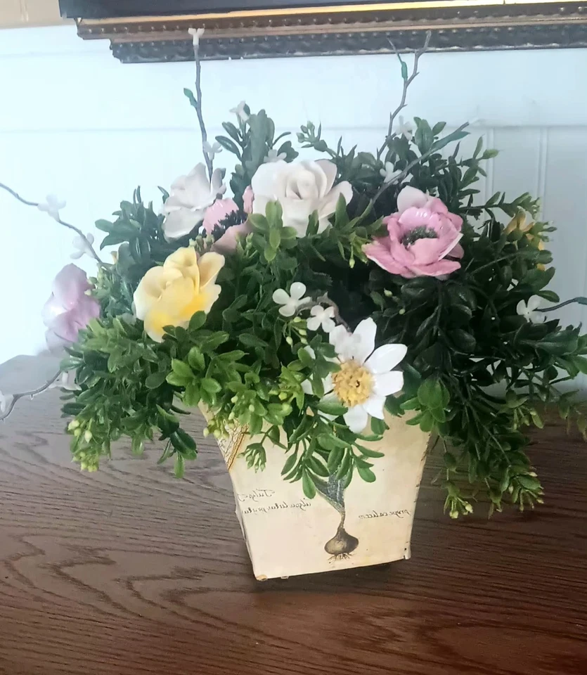 Flores de porcelana, arreglo floral, sin envío CA. Foto 3 de 4