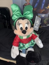 Disney Minnie Mouse Holiday Plush 2021 - 14" FREE SHIPPING