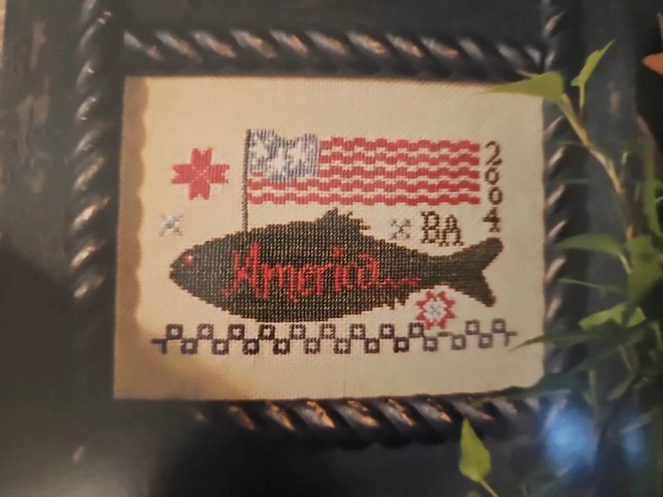 Blackbird Designs SOUVENIRS OF SUMMER Counted Cross Stitch Pattern Booklet  - Image 2 of 4