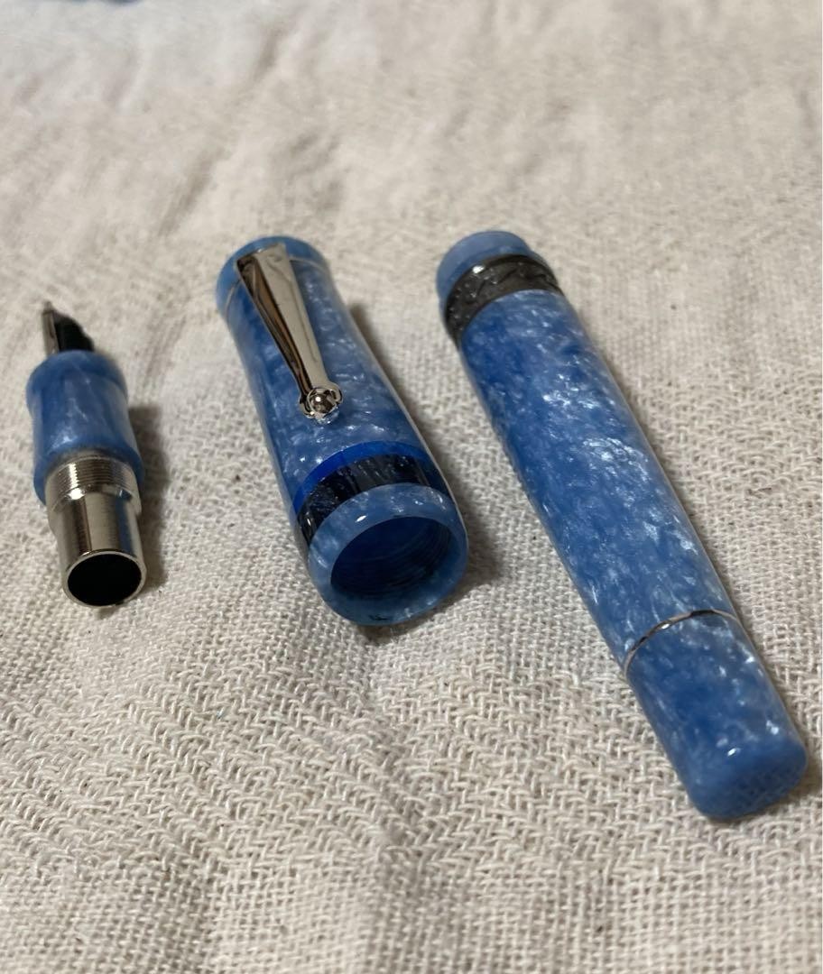 ほぼ新品】DELTA Marina Piccola 万年筆 Capri Delta Capri Marina Piccola Blue Resin with Sterling Silver