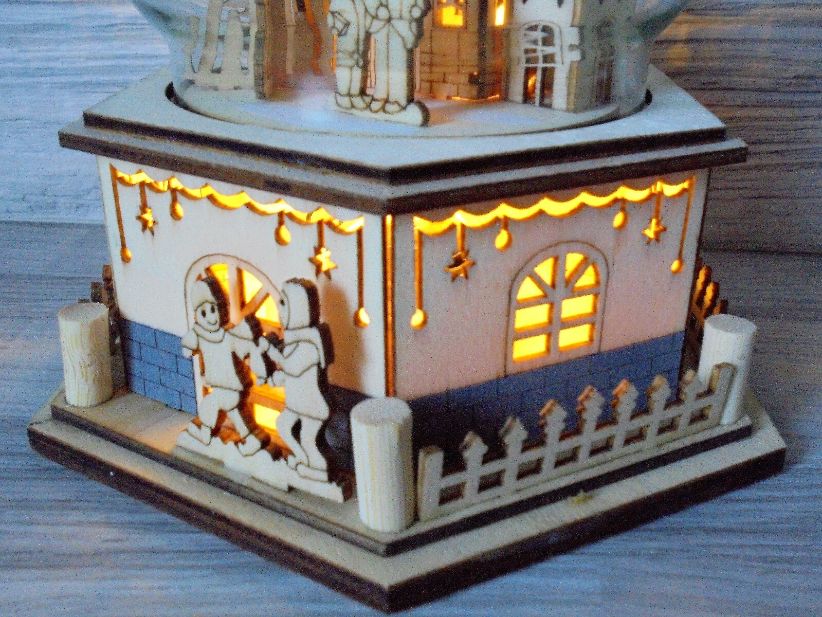 Amaxiu Weihnachts Spieluhr Mit Jingle Bells - Holz Handkurbel Musikbox Geschenk