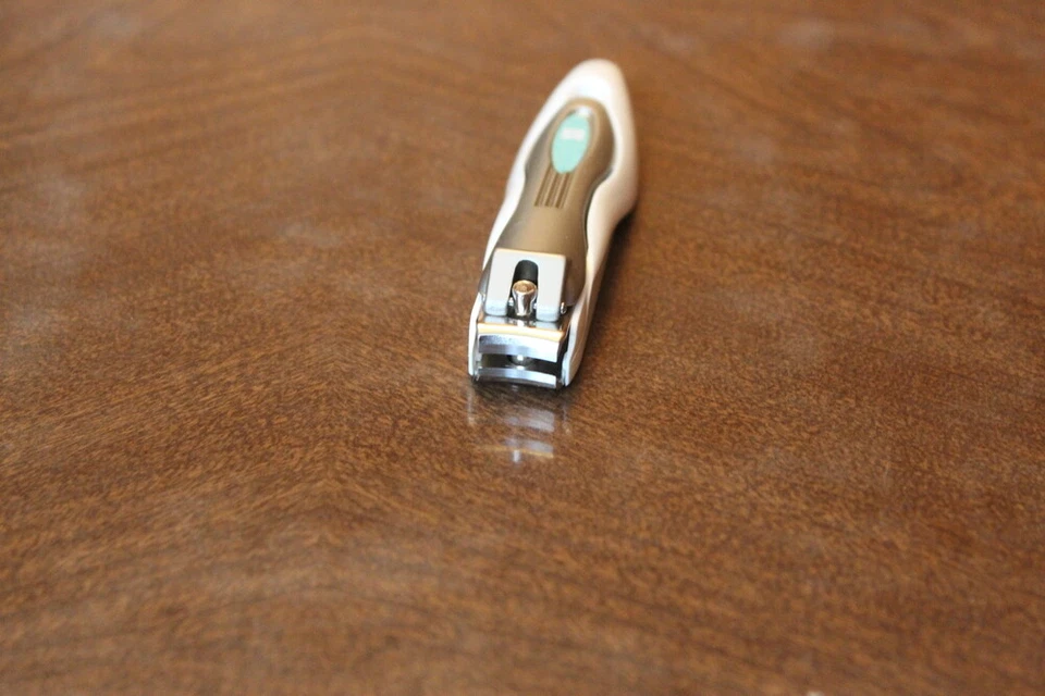 Cortaúñas Green Bell para dedos y dedos de las manos con atrapaúñas borde Seki NC-128 EE. UU. Foto 4 de 4