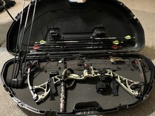 BowTech Destroyer 350 Compound Bow 70/29