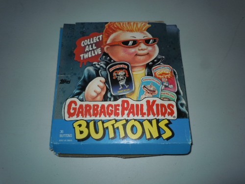 GARBAGE PAIL KIDS  BUTTONS in Original Open used BOX with 28 of 36 New BUTTONS
