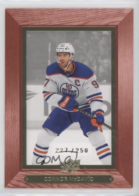 2023 Upper Deck Extended Series 2003-04 Beehive Red /250 Connor McDavid #BH-10