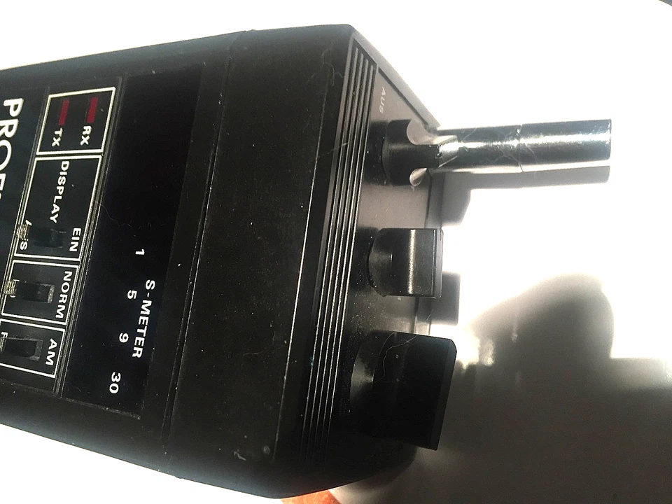 2 TEAM PROFI 90 CB HANDFUNKGERÄTE & ZUB  SUCHE 60er CB HANDPUSTEN +WALKYS+ PHONO - Bild 4 von 4