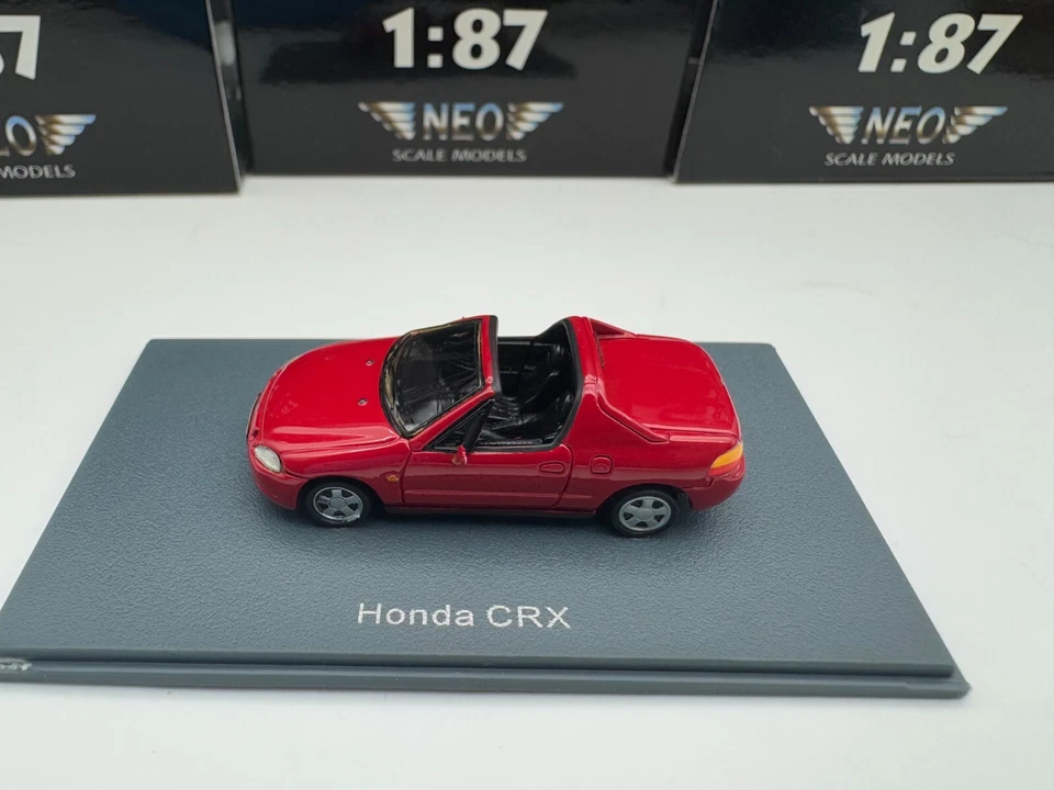 Neo 1/87 Scale Honda CRX Red Resin car model - Image 2 of 4