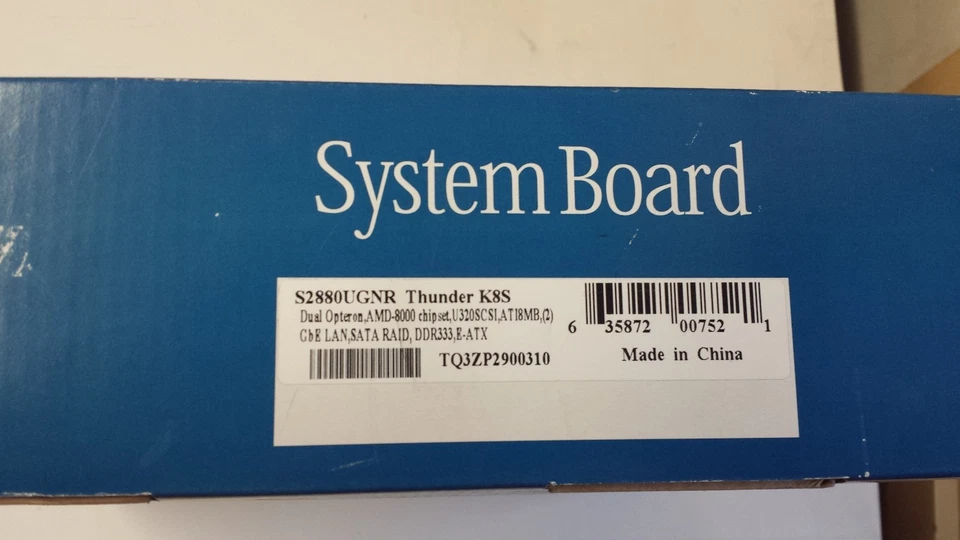 Tyan S2880 S2880UGNR Thunder K8S AMD 8000 chipset, Dual AMD 940 6 DDR slot E-ATX - Image 4 of 4