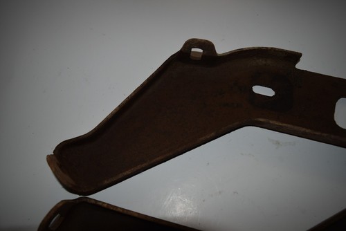 1963-1964 OEM FORD GALAXIE LEFT & RIGHT SIDE FRONT BUMPER BRACKETS - Foto 5 di 14