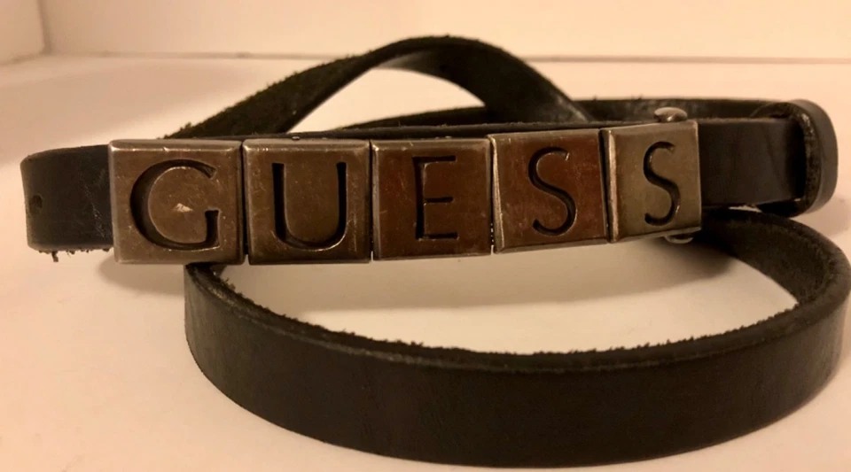 GUESS & USA 1980’s 90’s Skinny Black Leather LOGO Tile Buckle 32-36 Rare Vintage - Image 3 of 4