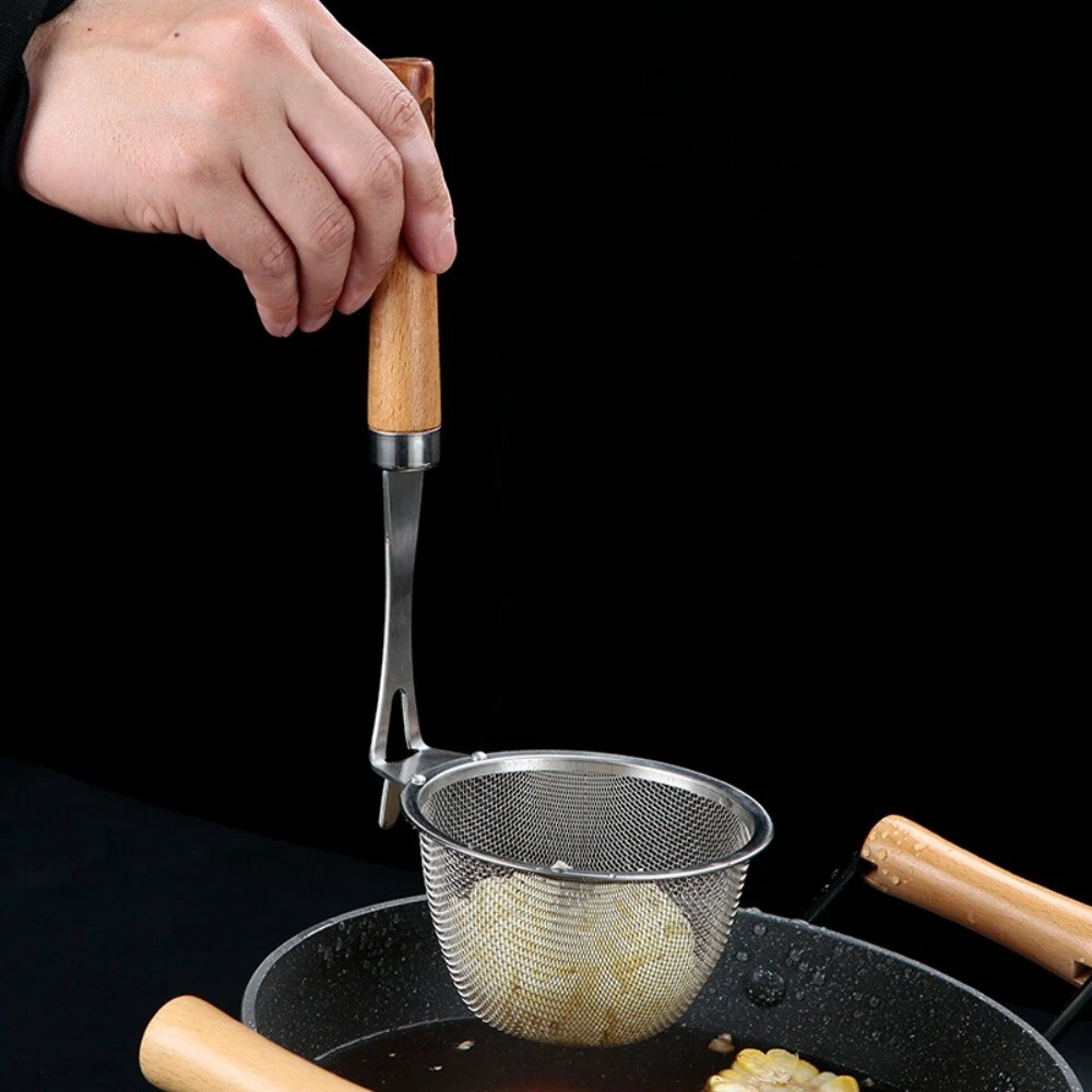 Kitchen on sale utensils colander