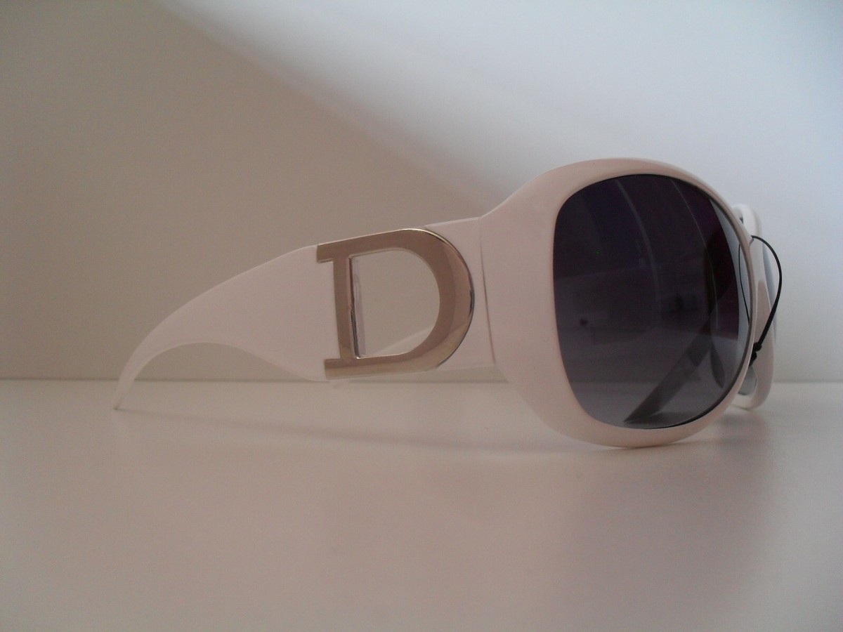 Lunettes De Soleil DG Eyewear - Verres Polarisés Bleus UV400 - Monture Blanche En Polycarbonate Renforcé - Style élégant Femme