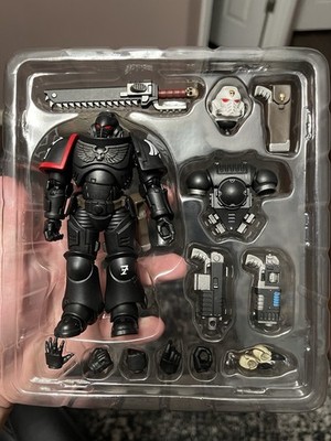 Joy toy Warhammer 40k Raven Guard 1/18 Scale