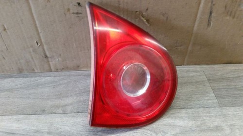 VW GOLF V (1K1) Rücklicht Rückleuchte innen links 1K6945093G