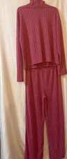 women 2 piece lounge set pants, large, light material, no pockets, comfortable.