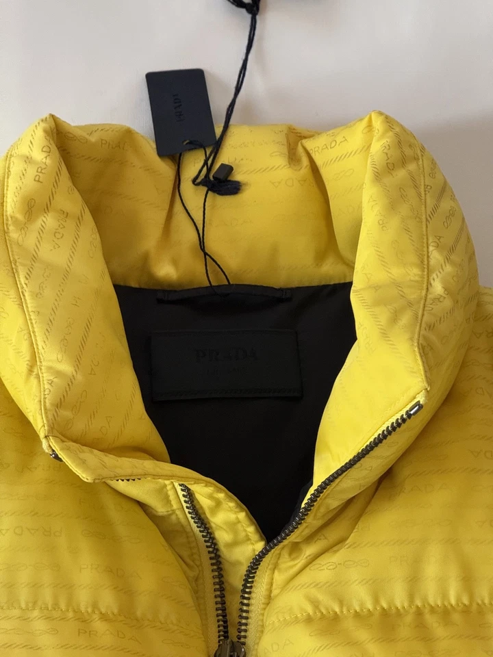 Подлинный Prada мужской тепла реактивный логотип негабаритный пуховик Bomber куртка S £ 2800 - Изображение 3 из 4