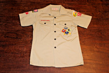 Boy Scouts of America BSA Youth Shirt Tan Large Sewn Patches Short Sleeve