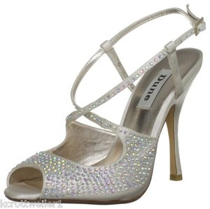 cream occasion shoes