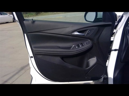 ENCOREGX 2020 Front Door Trim Panel 947674