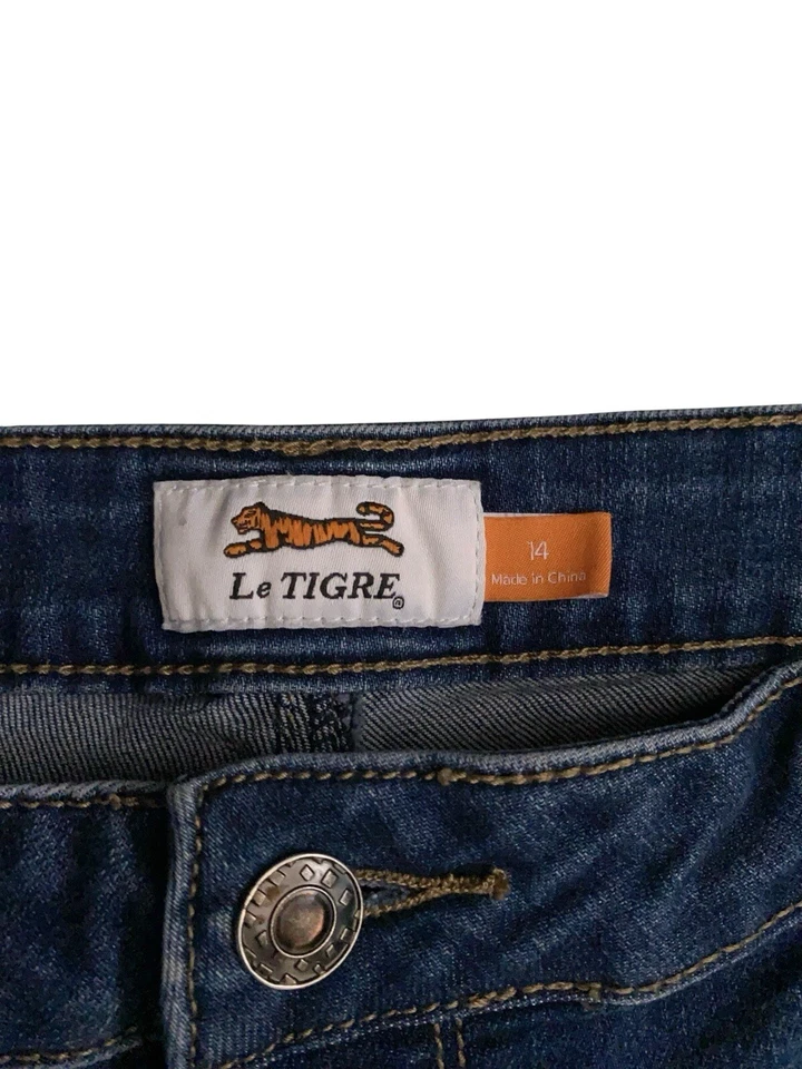 Le Tigre Jean Shorts Womens Size 14 Denim 35" Waist - Image 3 of 4