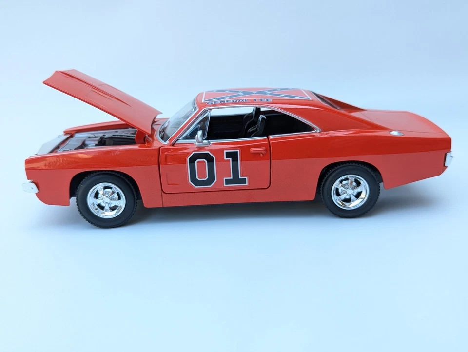 1969 Dodge Charger New Custom Dukes Of Hazzard General Lee 1/25 1/24 Diecast Car - Image 4 of 4