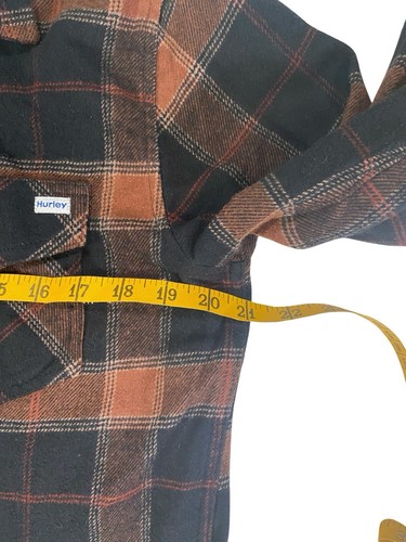 Hurley Men’s Button Up Flannel Size Small - Picture 4 of 14