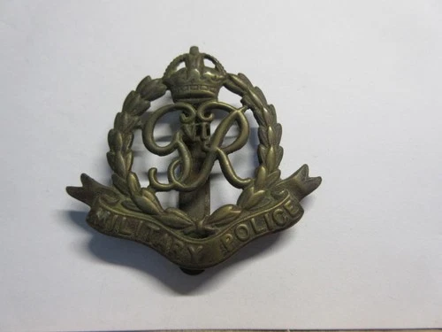 Vintage WW2 Military Police MILITARY CAP BADGE